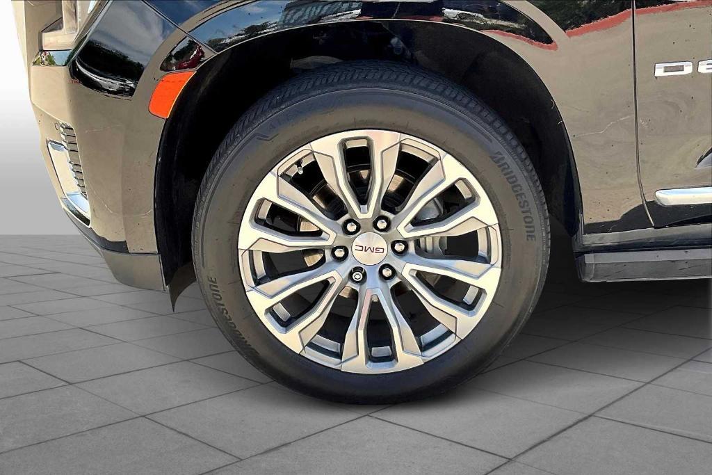 used 2023 GMC Yukon car, priced at $63,695
