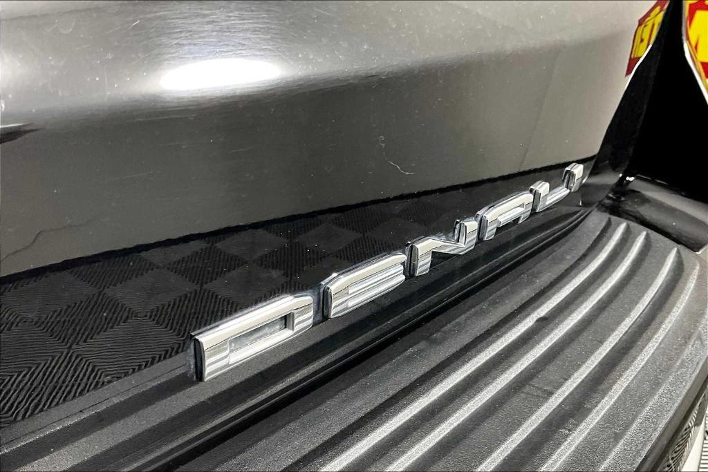 used 2023 GMC Yukon car, priced at $63,695