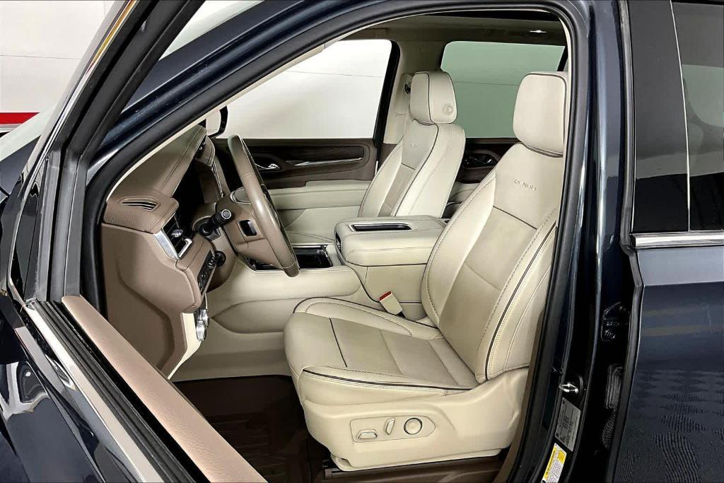 used 2021 GMC Yukon car, priced at $49,984