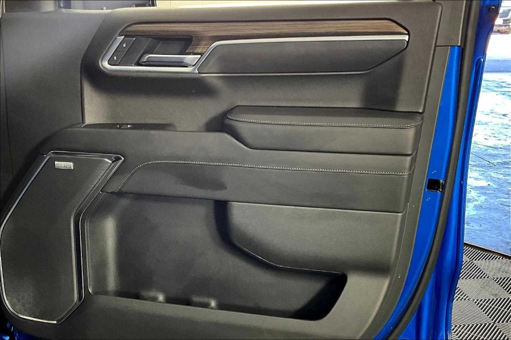 used 2022 Chevrolet Silverado 1500 car, priced at $40,995