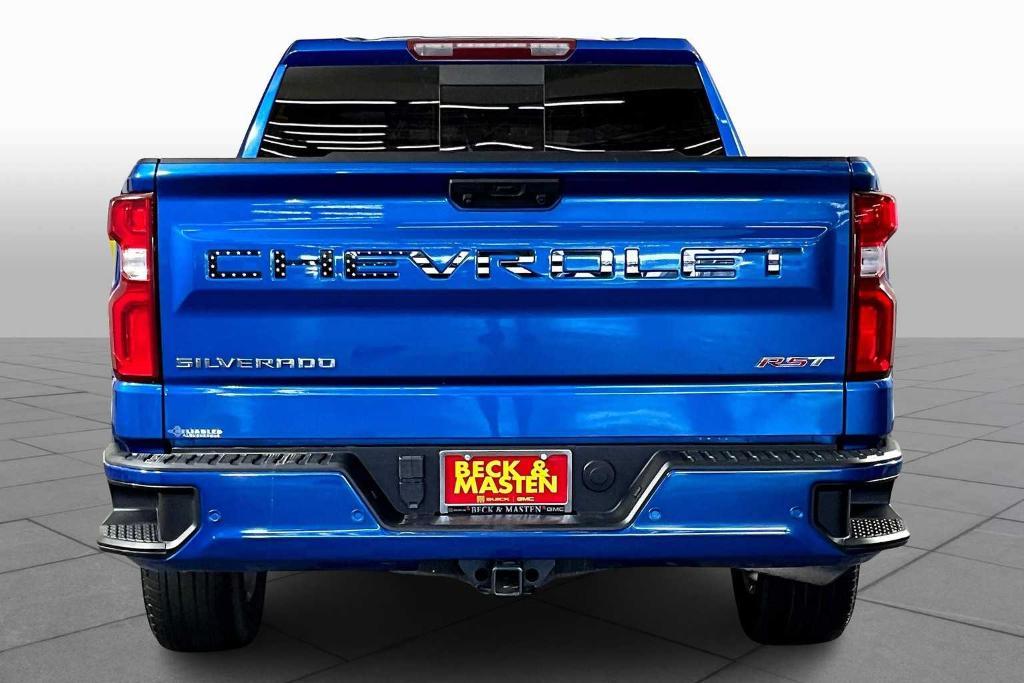 used 2022 Chevrolet Silverado 1500 car, priced at $40,995