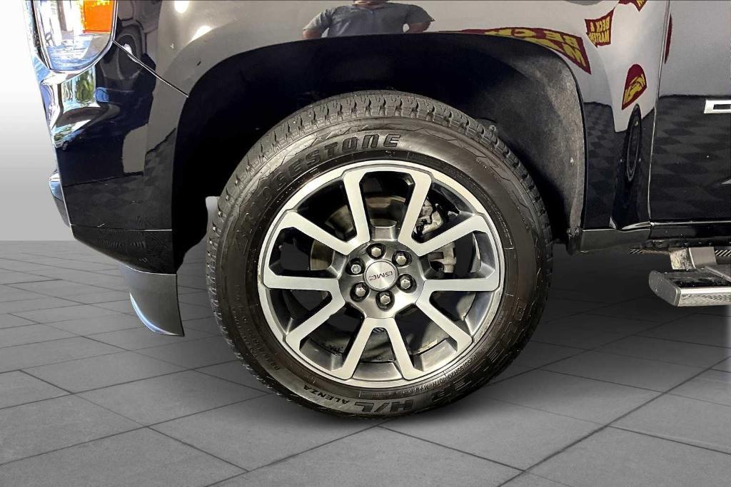 used 2021 GMC Canyon car, priced at $33,606