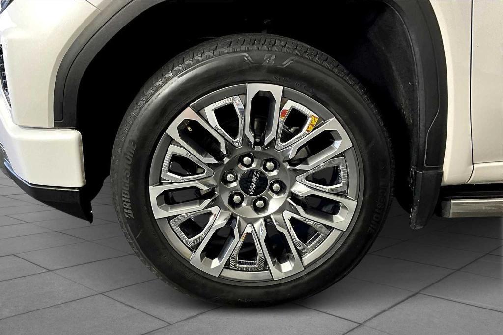 used 2023 GMC Sierra 1500 car, priced at $55,425