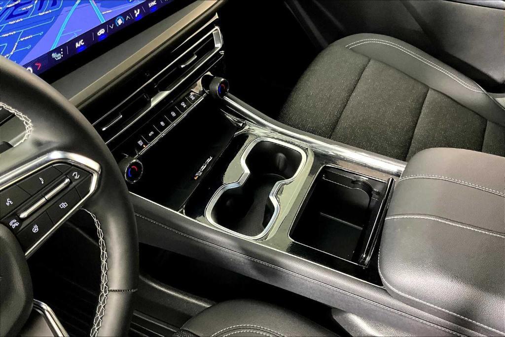 used 2024 Chevrolet Traverse car, priced at $40,995