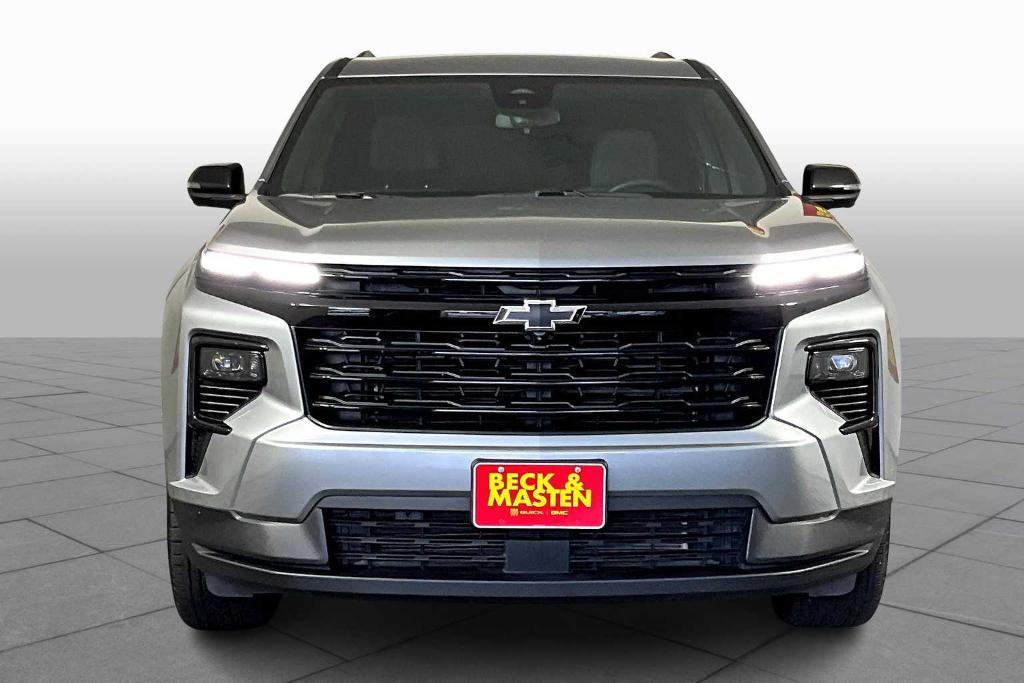 used 2024 Chevrolet Traverse car, priced at $40,995