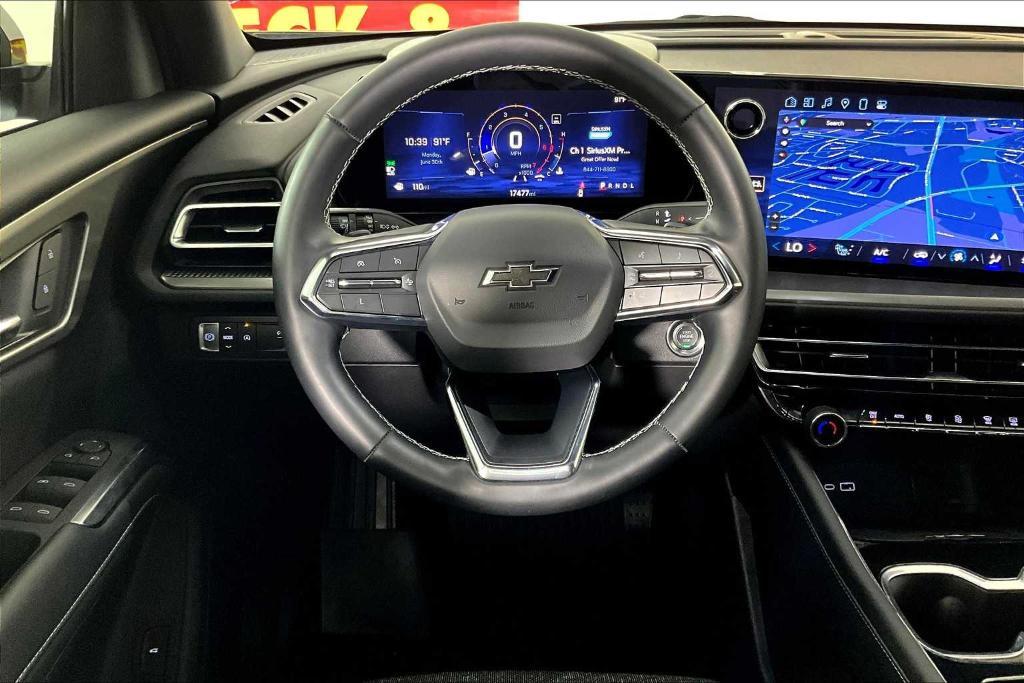 used 2024 Chevrolet Traverse car, priced at $40,995