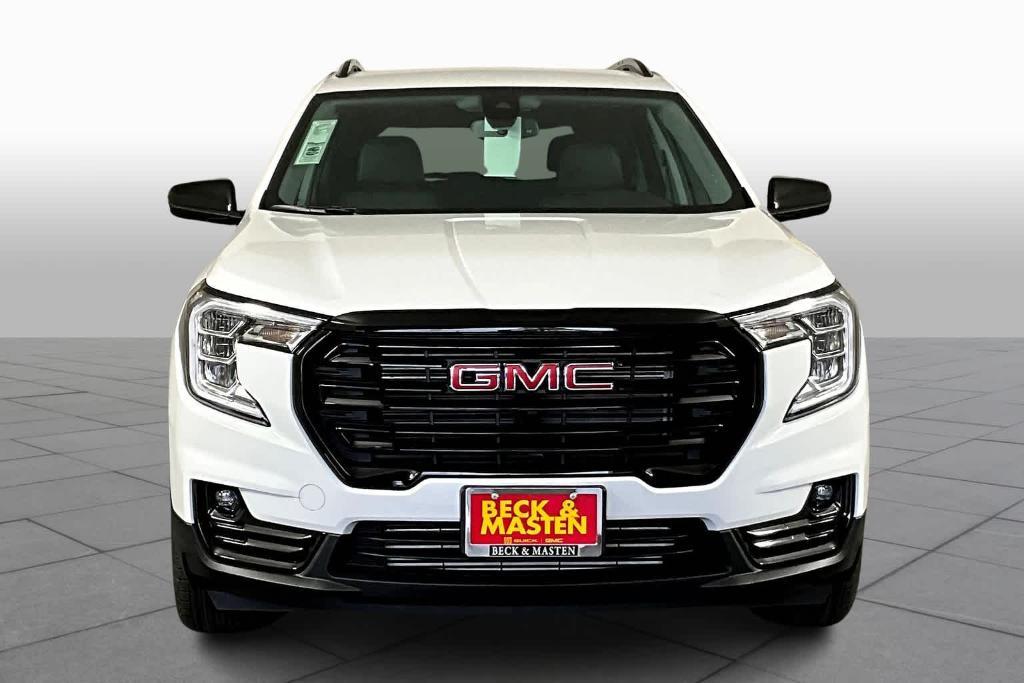 new 2024 GMC Terrain car, priced at $32,727