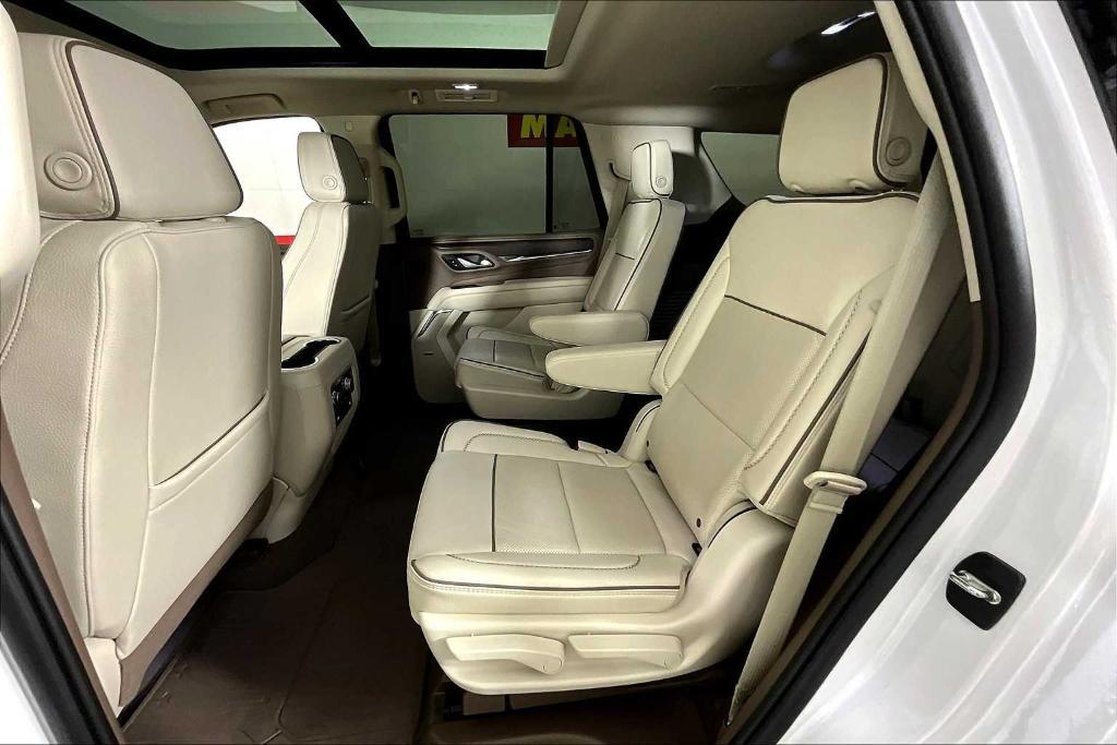 used 2023 GMC Yukon car, priced at $67,595