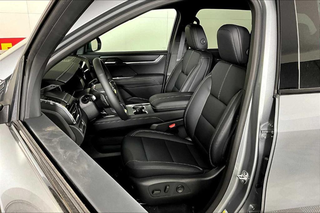 new 2025 GMC Acadia car, priced at $49,013