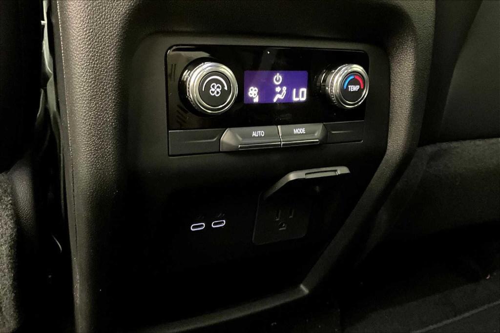 new 2025 GMC Acadia car, priced at $49,013