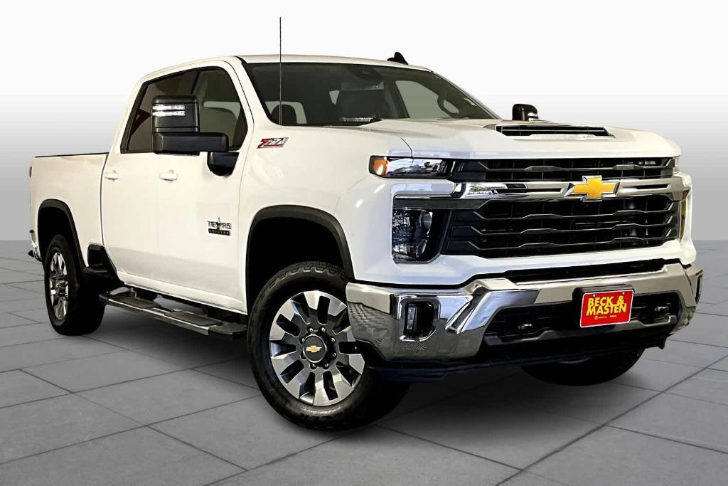 used 2024 Chevrolet Silverado 2500 car, priced at $57,545