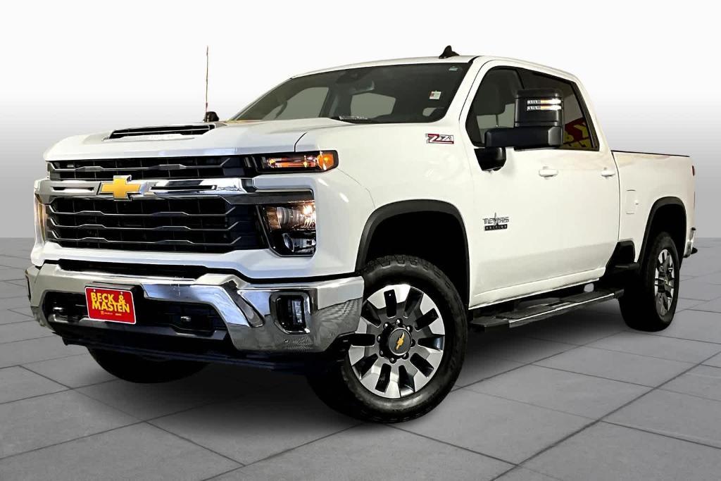 used 2024 Chevrolet Silverado 2500 car, priced at $57,545