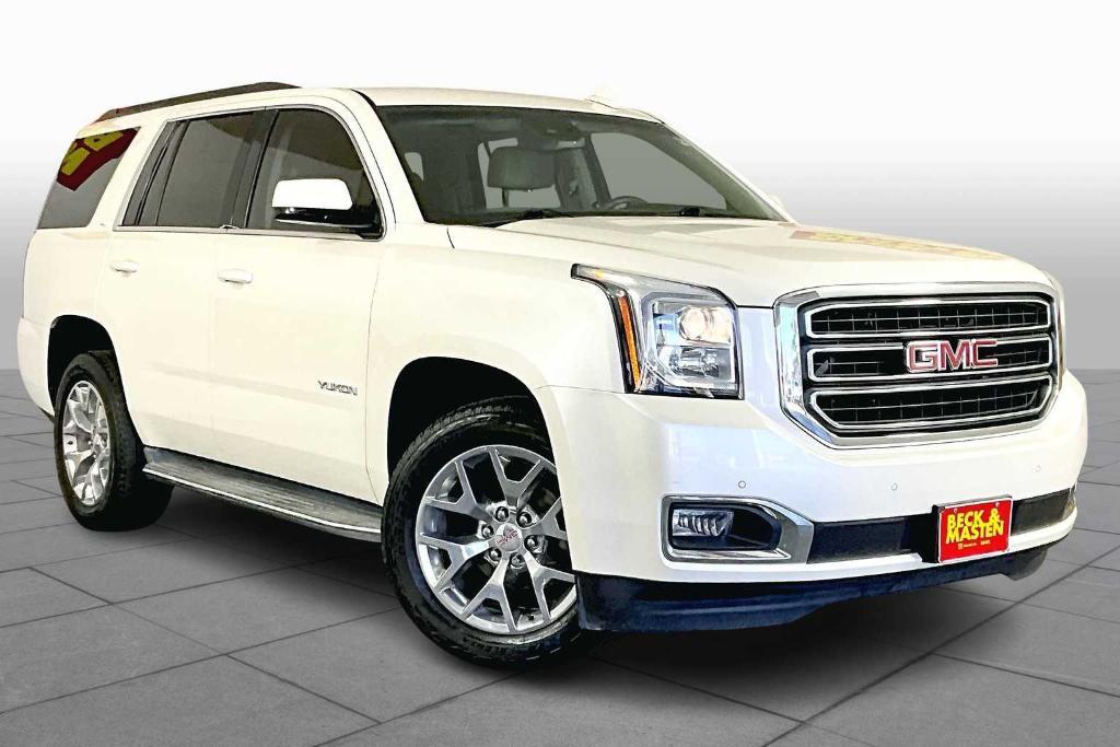 used 2015 GMC Yukon car, priced at $20,995