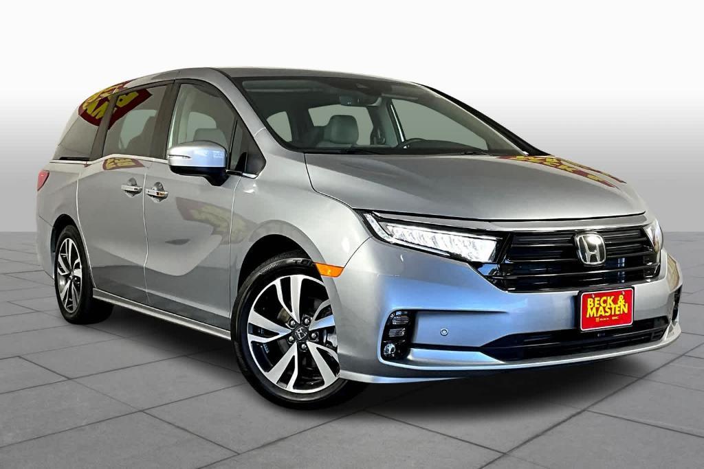 used 2023 Honda Odyssey car, priced at $39,895