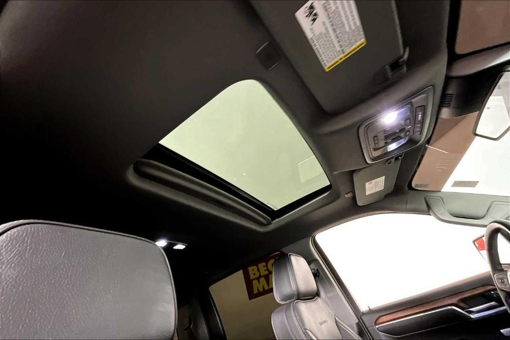 used 2023 GMC Sierra 1500 car, priced at $52,676