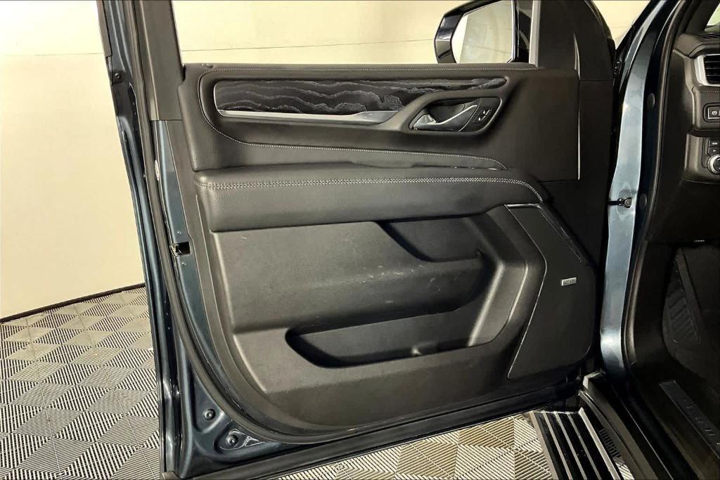 used 2021 GMC Yukon car, priced at $47,535