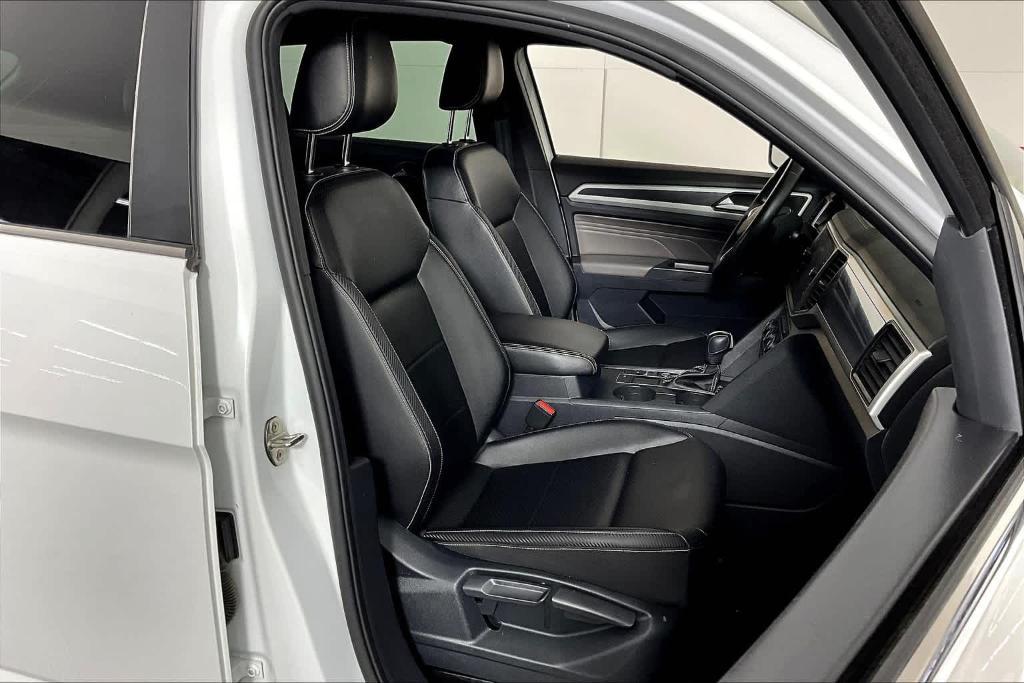 used 2021 Volkswagen Atlas Cross Sport car, priced at $25,895