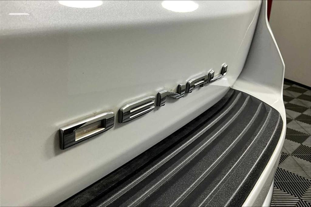 used 2024 GMC Yukon car, priced at $70,885