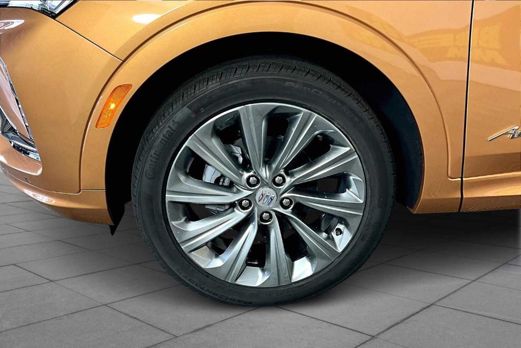 new 2025 Buick Envista car, priced at $31,710