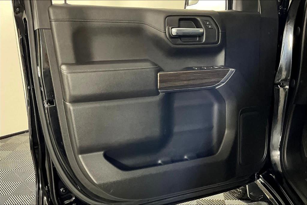 used 2021 Chevrolet Silverado 1500 car, priced at $30,985