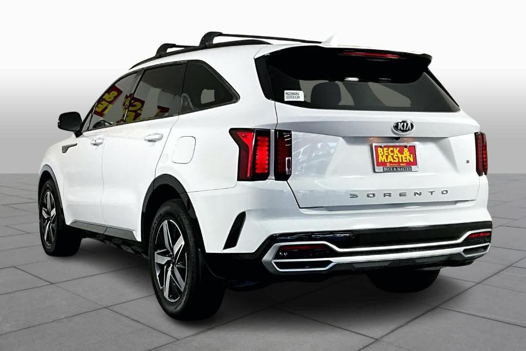 used 2021 Kia Sorento car, priced at $22,495