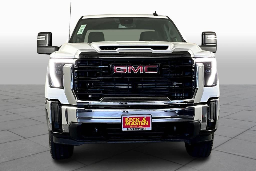 new 2024 GMC Sierra 2500 car, priced at $62,724