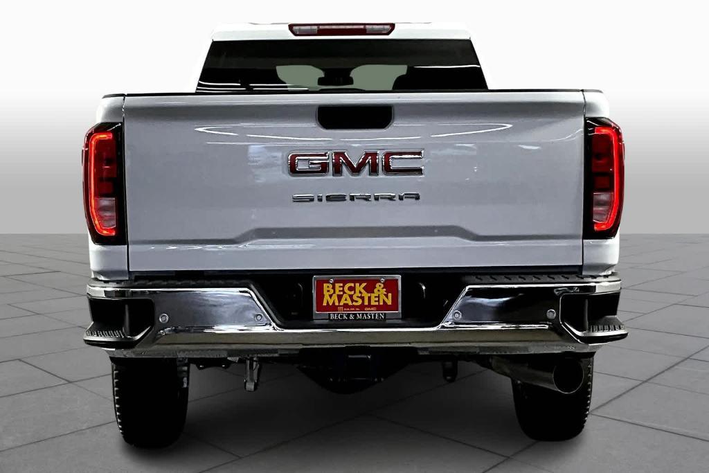 new 2024 GMC Sierra 2500 car, priced at $62,724