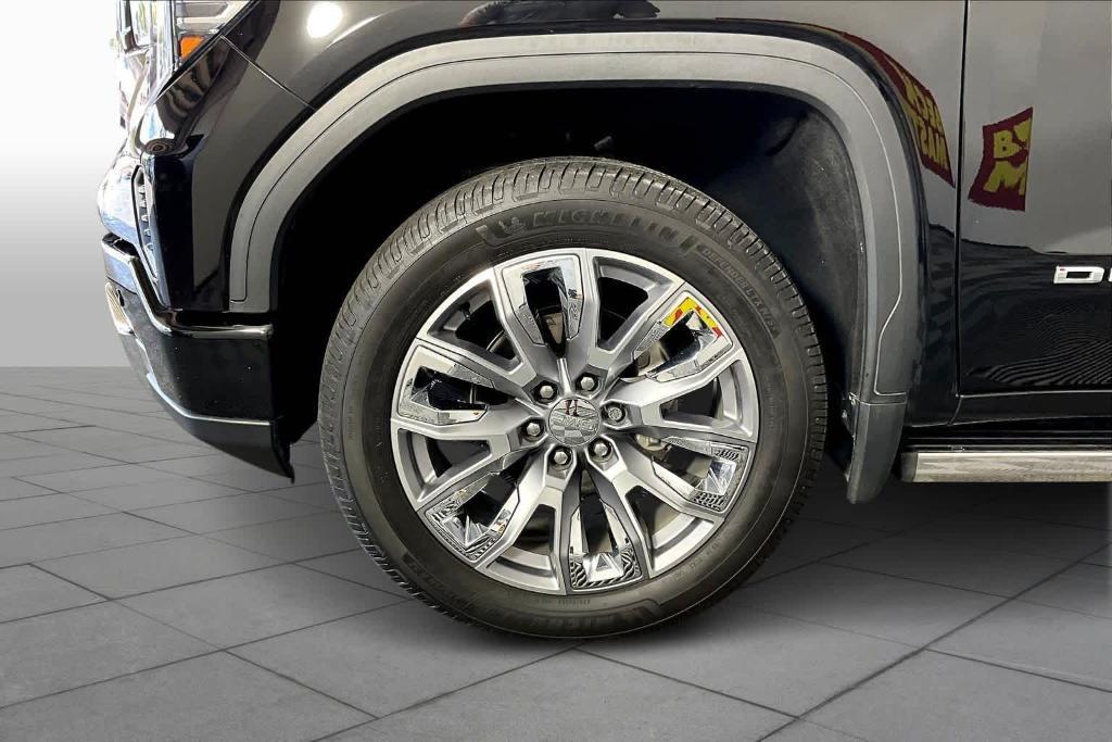 used 2022 GMC Sierra 1500 car, priced at $50,995