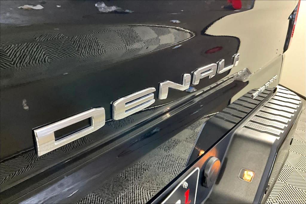 used 2022 GMC Sierra 1500 car, priced at $50,995