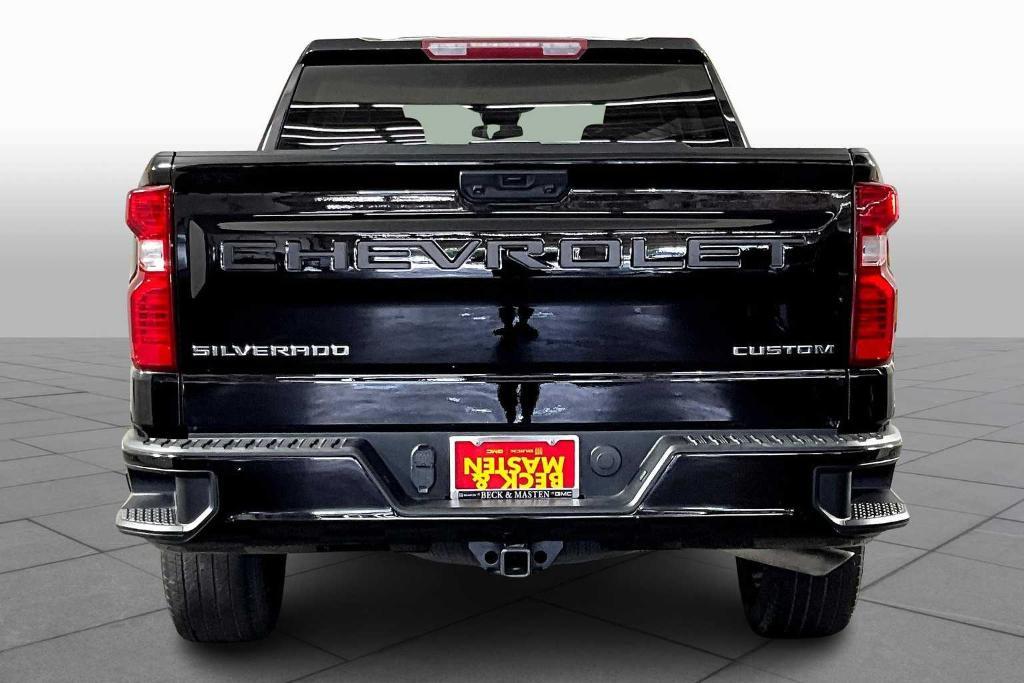 used 2022 Chevrolet Silverado 1500 car, priced at $28,405