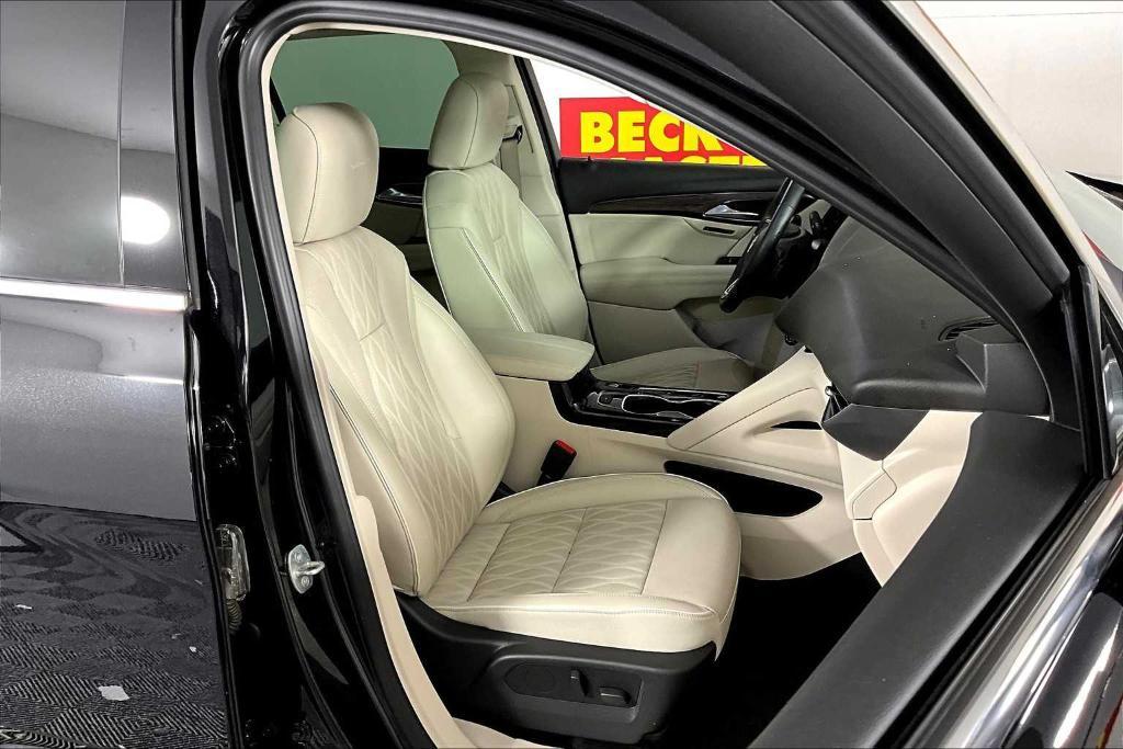 used 2022 Buick Envision car, priced at $28,802