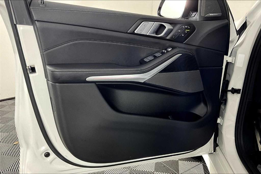used 2022 BMW X7 car, priced at $56,977