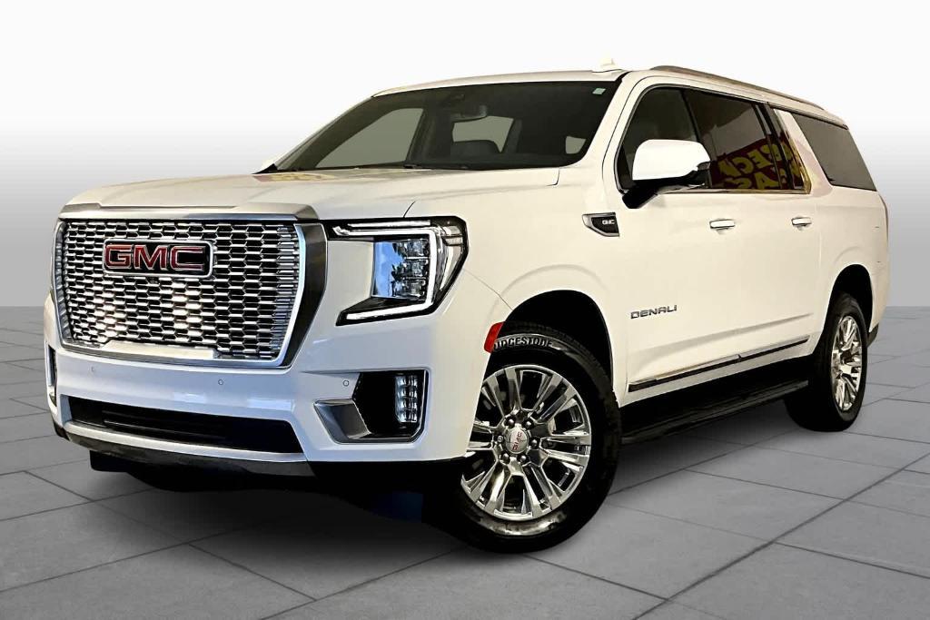 used 2022 GMC Yukon XL car, priced at $61,895