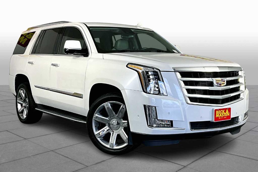 used 2020 Cadillac Escalade car, priced at $38,895