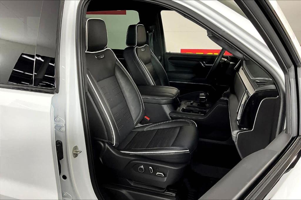 used 2023 GMC Sierra 1500 car, priced at $58,895