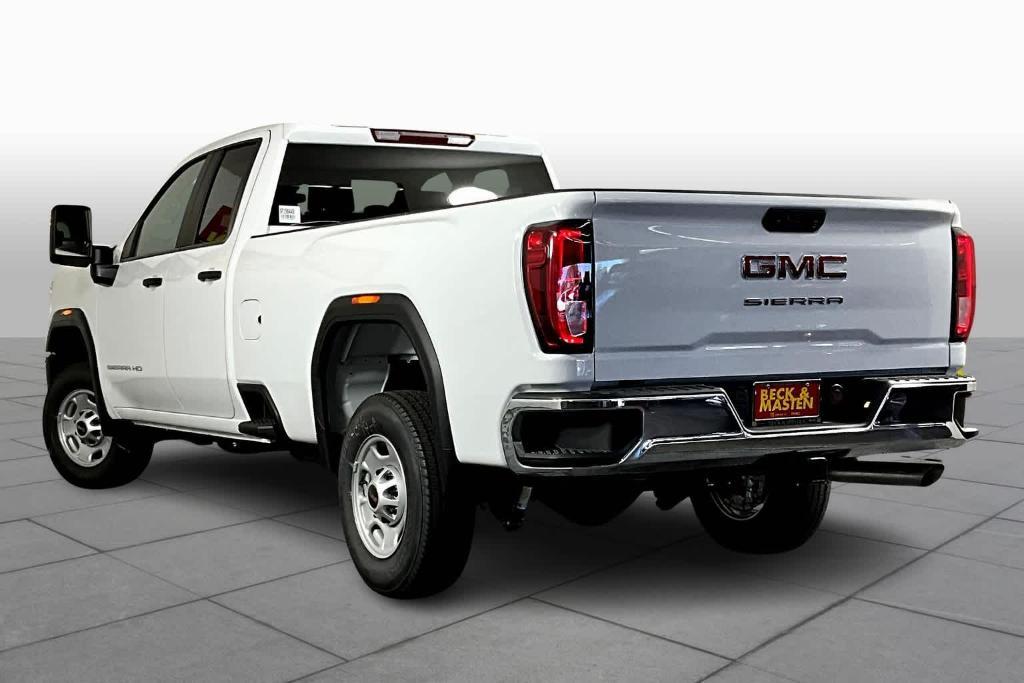 new 2025 GMC Sierra 2500 car, priced at $51,061