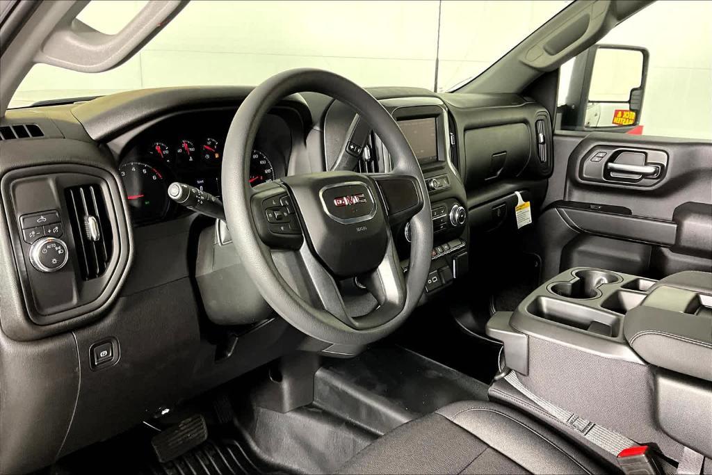 new 2025 GMC Sierra 2500 car, priced at $51,061