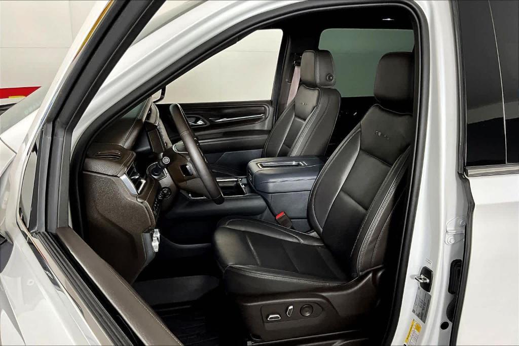 used 2023 GMC Yukon XL car, priced at $59,937