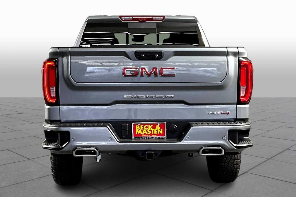 new 2025 GMC Sierra 1500 car, priced at $68,275