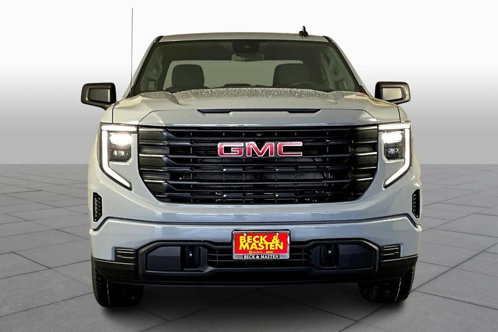 new 2025 GMC Sierra 1500 car, priced at $47,324