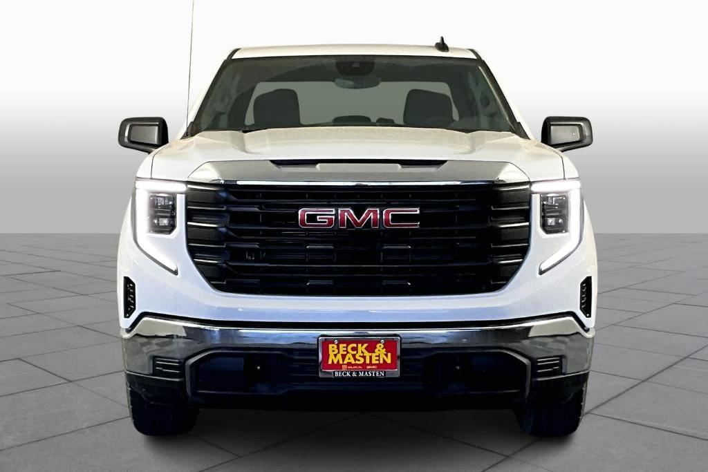 new 2024 GMC Sierra 1500 car, priced at $45,713