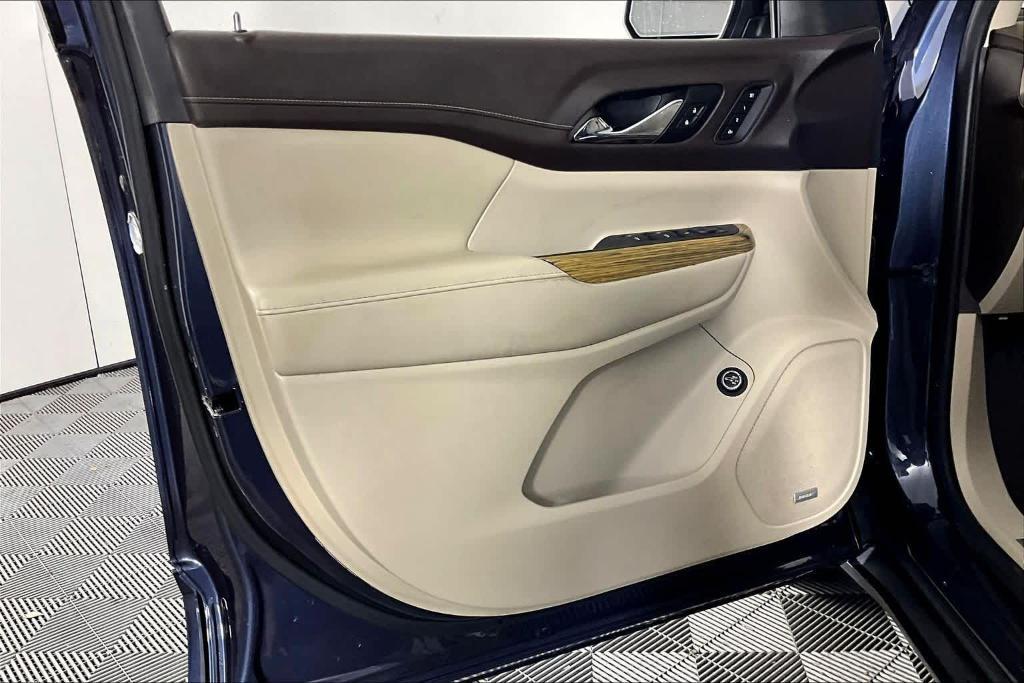 used 2019 GMC Acadia car, priced at $14,405