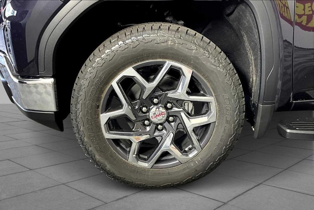 new 2025 GMC Sierra 1500 car, priced at $55,615
