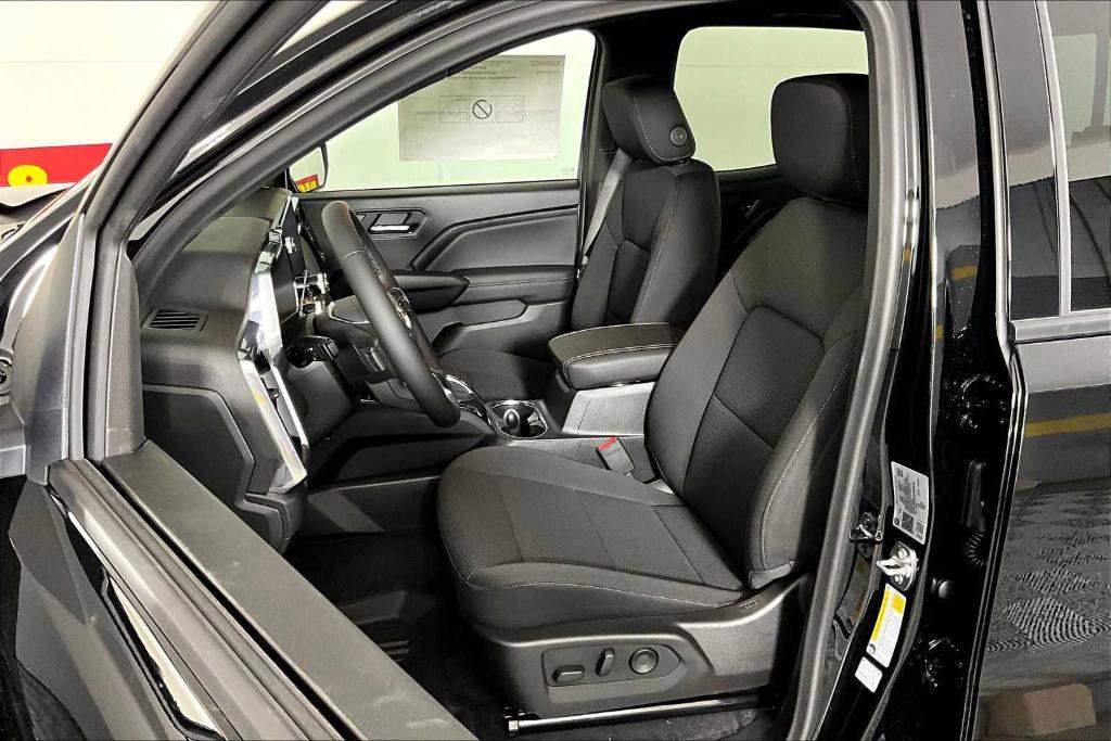 new 2025 GMC Canyon car, priced at $42,449