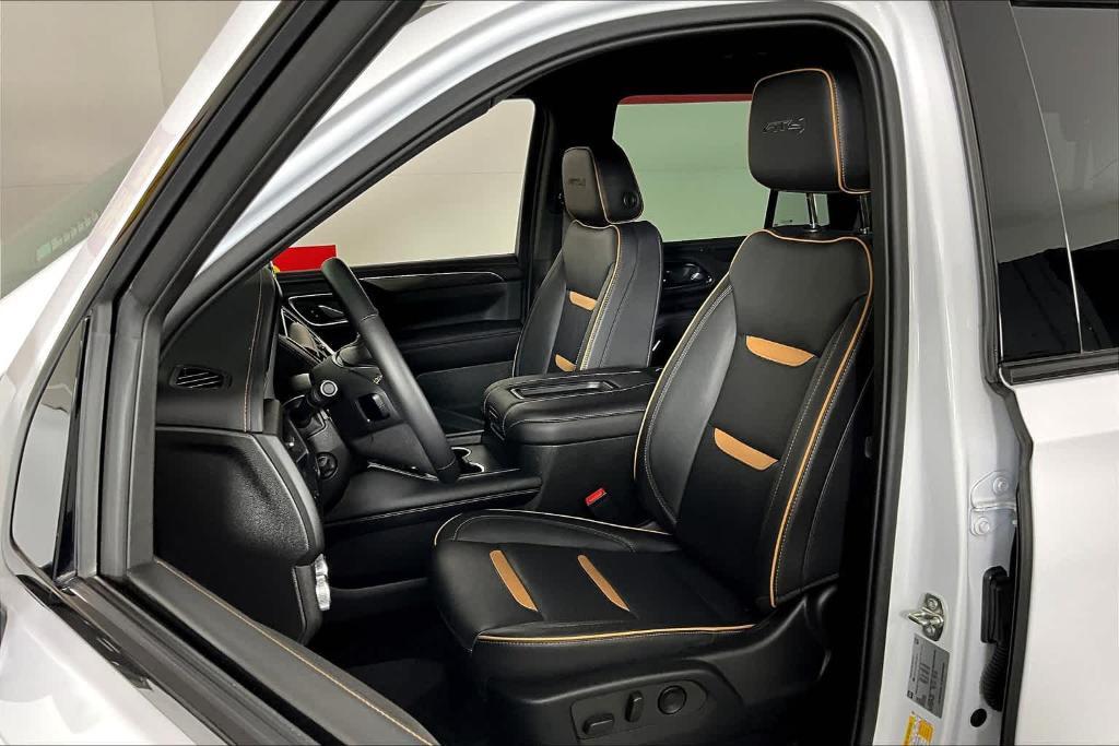 used 2022 GMC Yukon car, priced at $48,405