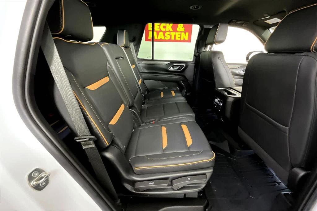 used 2022 GMC Yukon car, priced at $48,405