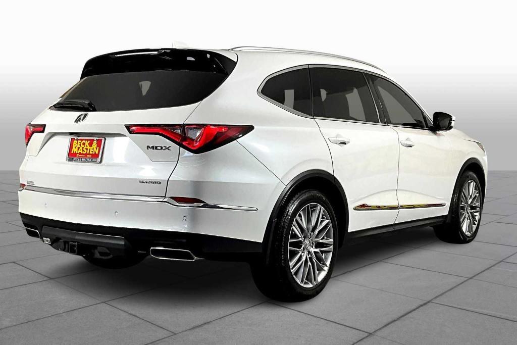 used 2023 Acura MDX car, priced at $41,189