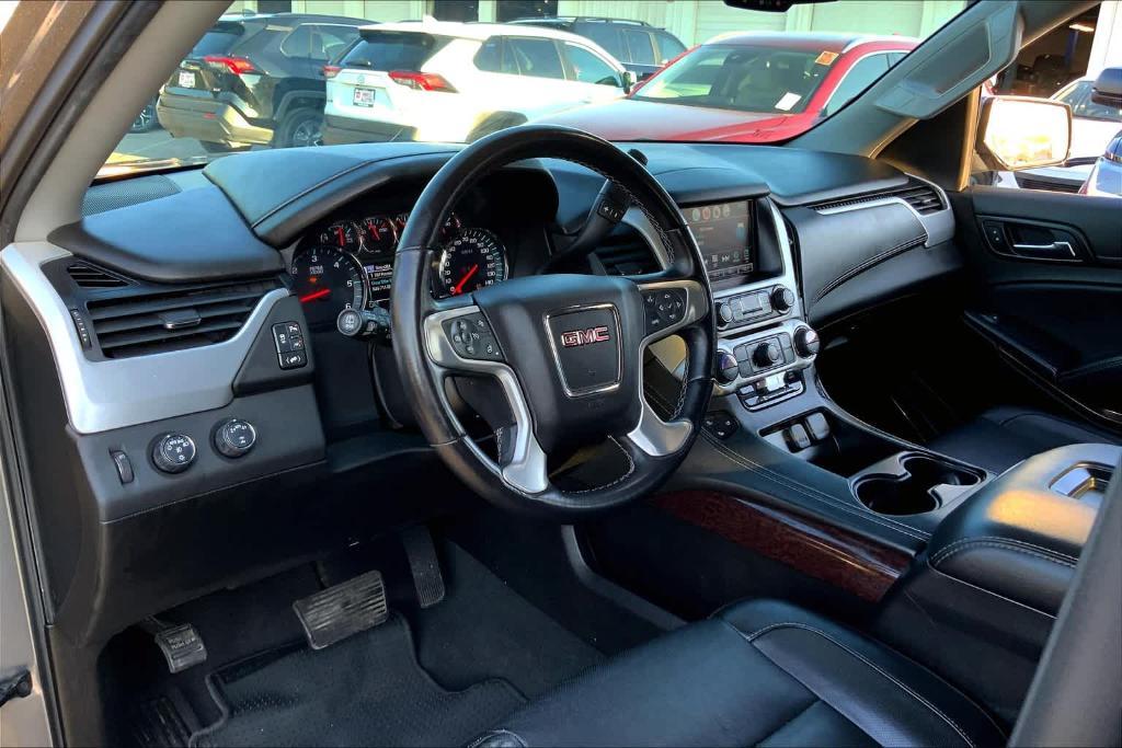 used 2020 GMC Yukon car, priced at $33,995