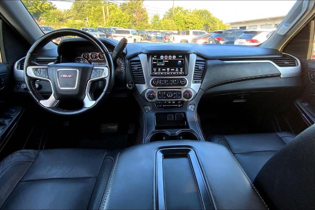 used 2020 GMC Yukon car, priced at $33,995