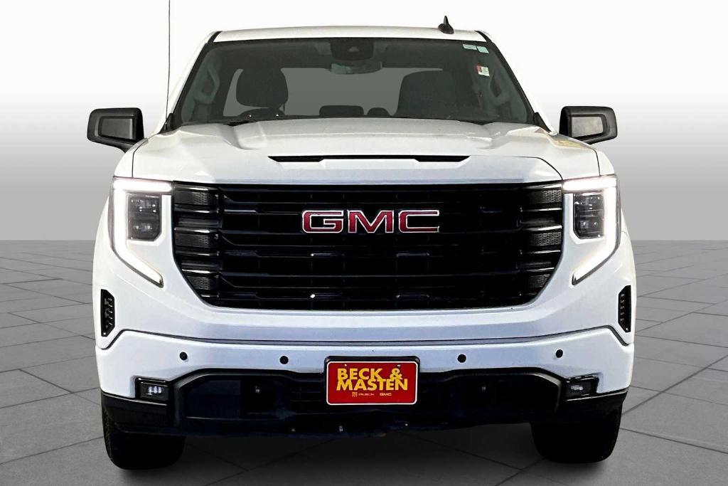 used 2023 GMC Sierra 1500 car, priced at $35,695